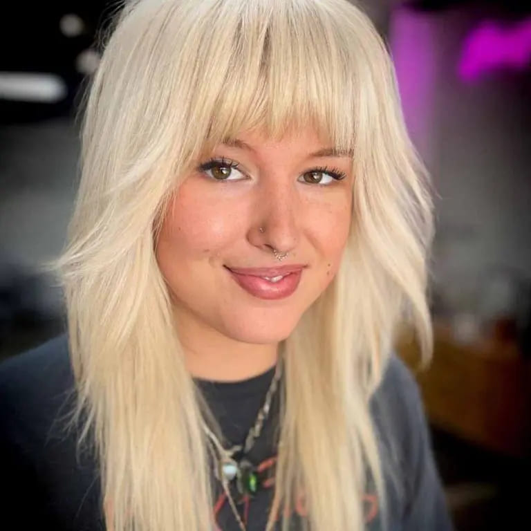 10 Beautiful Blonde Wolf Cut With Bangs 10 Bleached Blonde Medium Wolf Cut With Straight Bangs