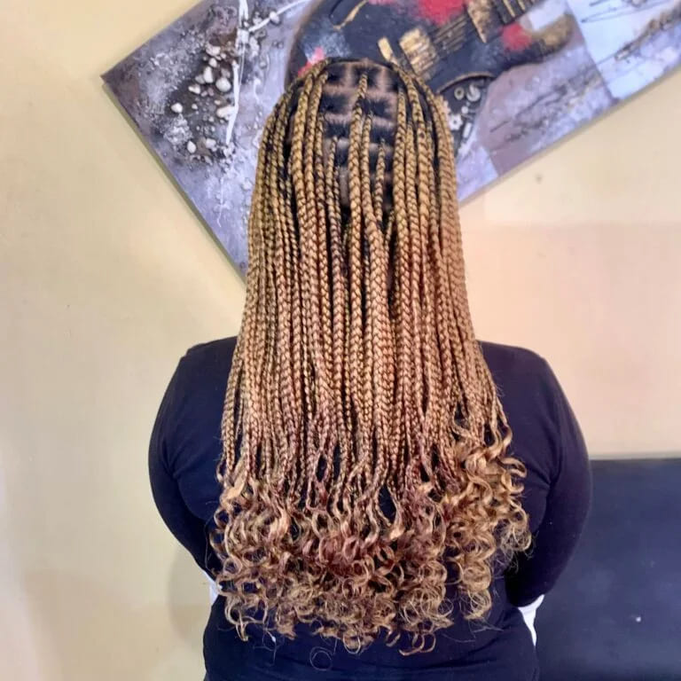 12 Knotless Braids Hairstyle ideas 5 Blonde Knotless Braids With Curls