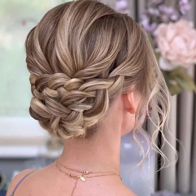 10 Elegant and stylish Braid Hairstyles 10 Braided Bridal Up do on Duo-Toned Hair