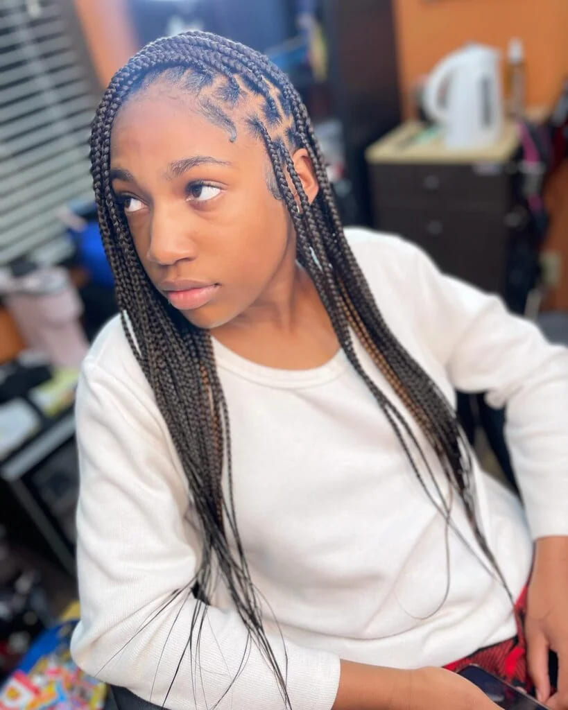 12 Knotless Braids Hairstyle ideas 2 Classic Medium Knotless Braids