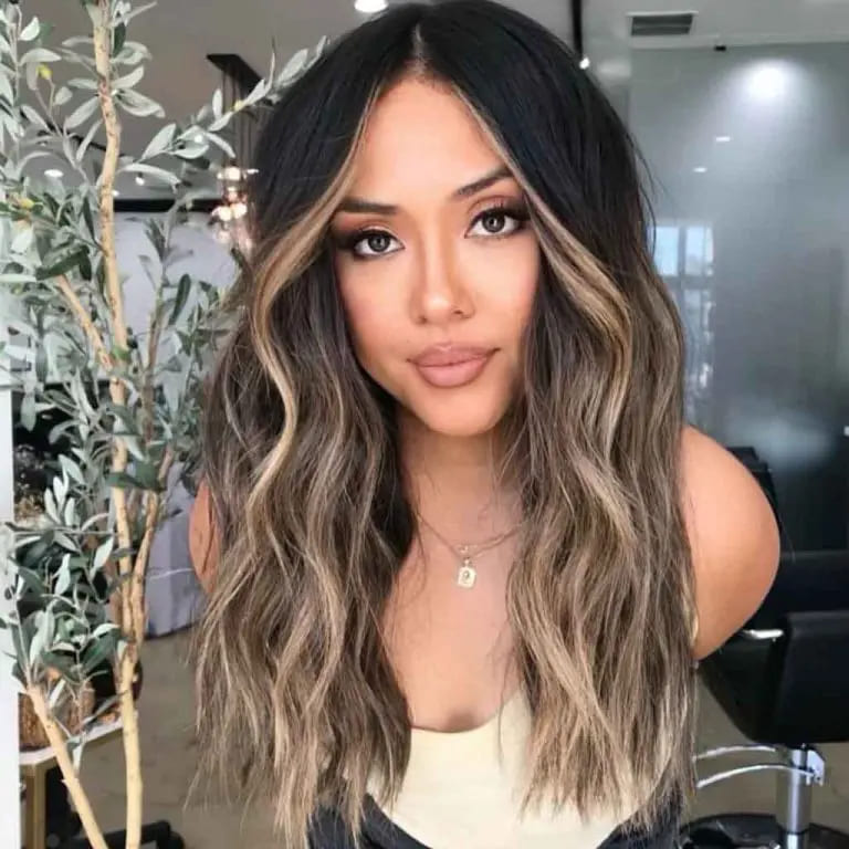 10 Stylish Haircuts for Long Haired Women 5 Long Wavy Hair With Face Frames and Balayage