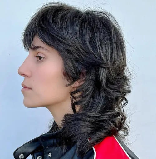 12 Modern Mullet Haircuts for Women 8 Mullet with Bangs and Gradual Layers
