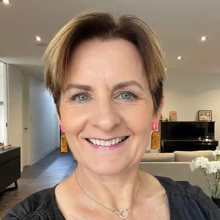 10 Stylish Haircuts for Women Over 50 6 Multi-Toned Bob Cut