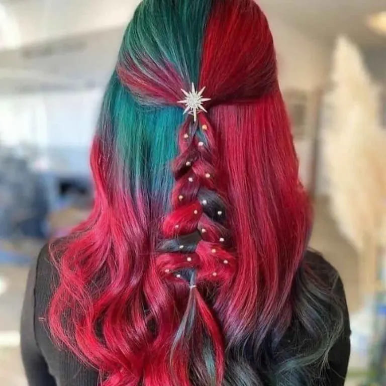 10 Christmas Hairstyles for You to Rock This Christmas. 2 Pine Green and Carmine Red Christmas Hairstyle With Christmas Tree Braid