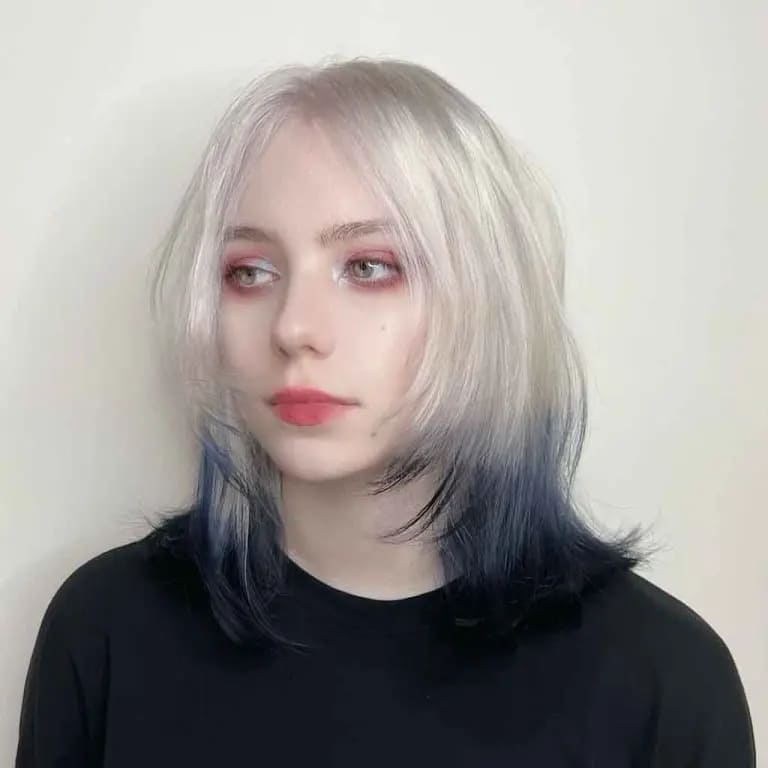 10 Wolf Cuts Without Bangs for women 10 Short Ice Blonde Wolf Cut With Navy Blue Chunks