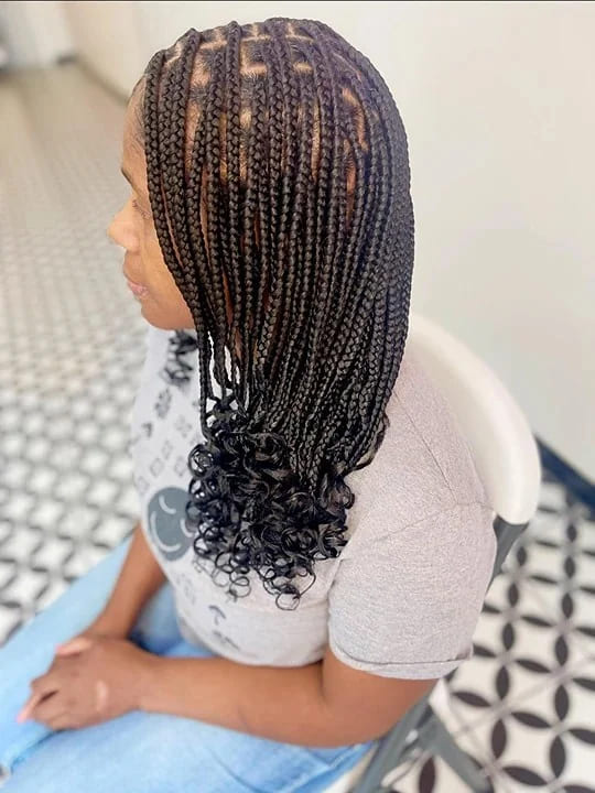 12 Knotless Braids Hairstyle ideas 3 Small Knotless Braids with Curls