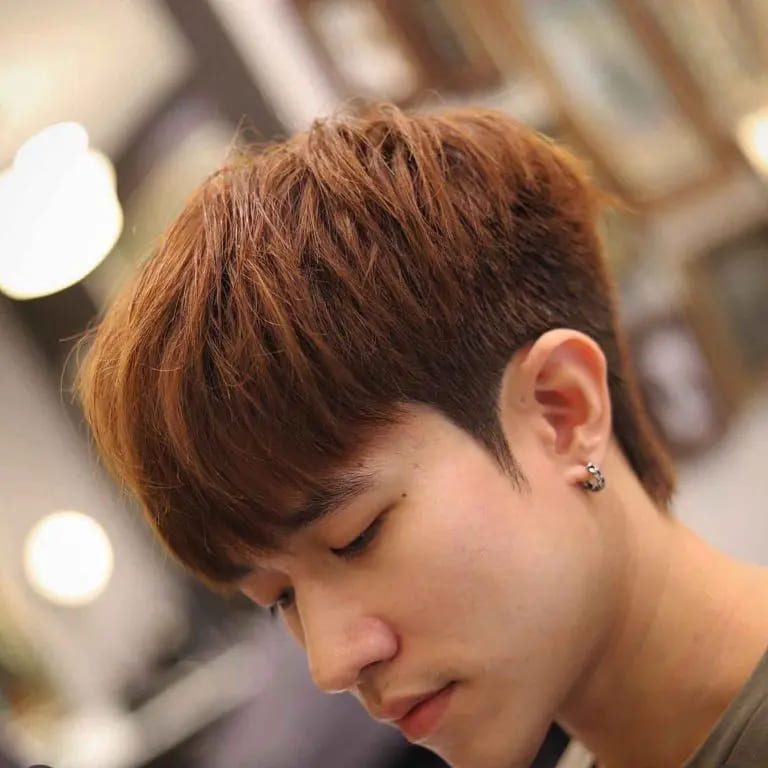 10 Stylish Korean Hairstyles for Men 7 Fohawk Korean Style Brown Hair