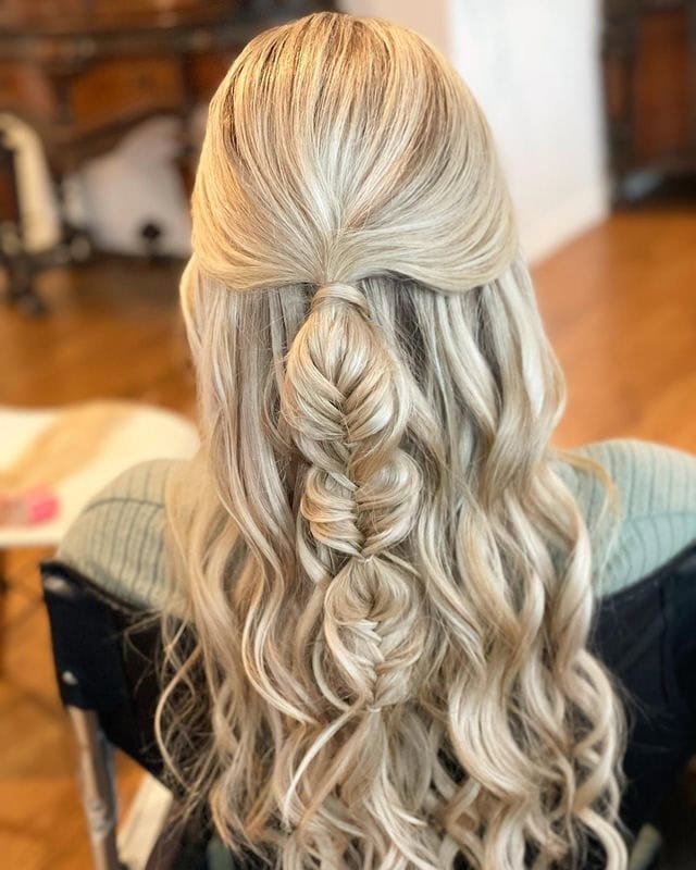23 Half-Up Fishtail Braid Hairstyles: Effortlessly Gorgeous Looks to Try Now 5 55