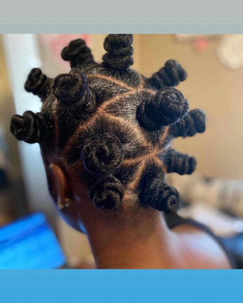 23 Protective Hairstyles for 3a Hair: Stunning and Practical Ideas 4 bantu knots 2