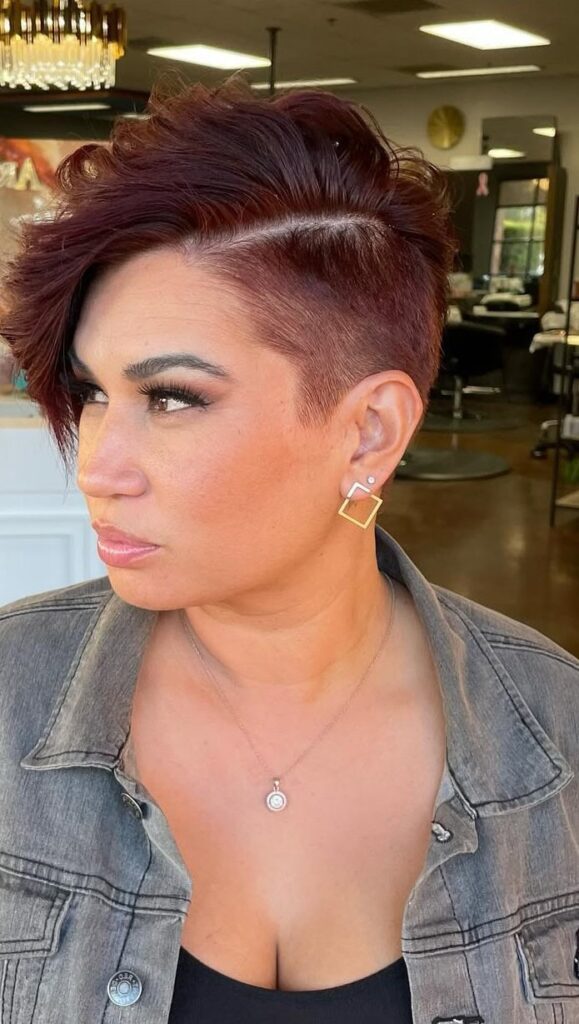 17 One Side Shaved Hairstyles for Black Women That Scream Confidence and Style 5 pixie cut one shaved side