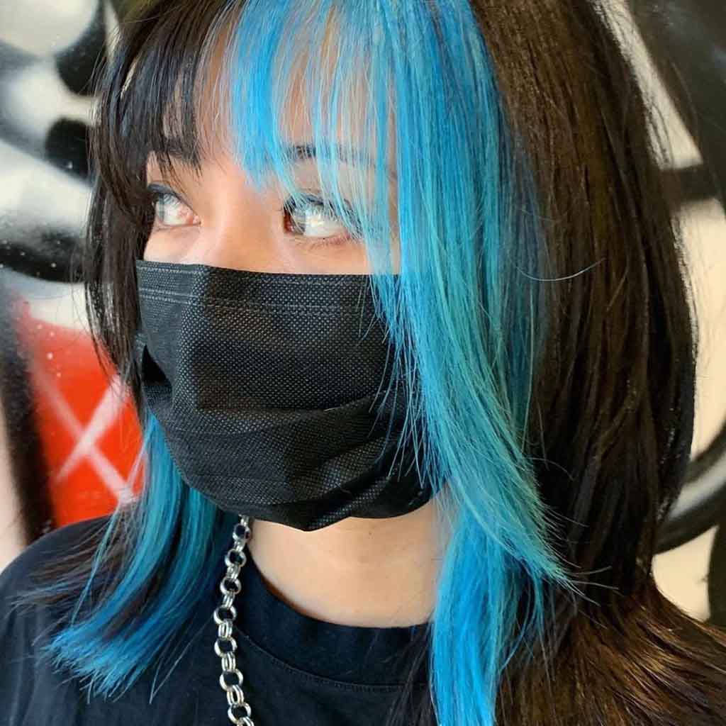 24 Wolf Cuts With Colored Bangs for Added Style! 18 0011 IMG 4701