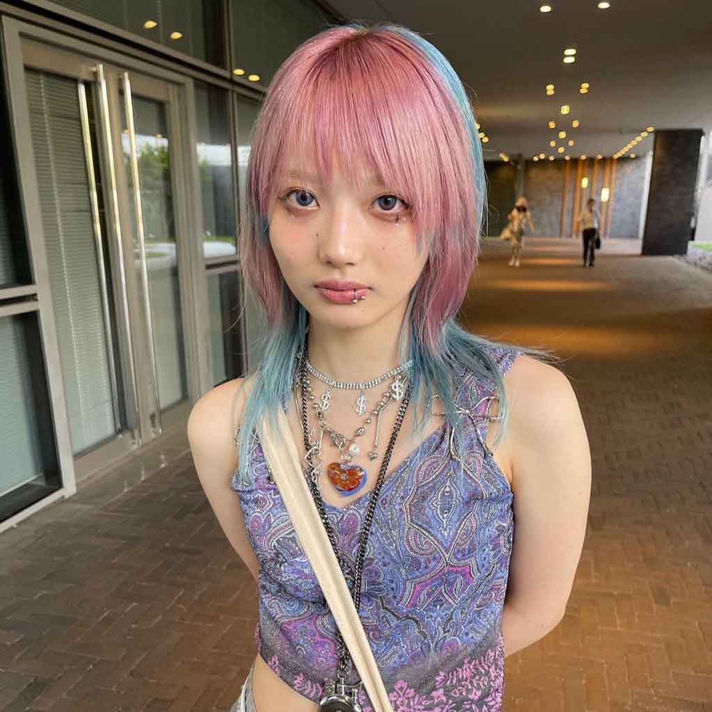 24 Wolf Cuts With Colored Bangs for Added Style! 16 0015 IMG 4747