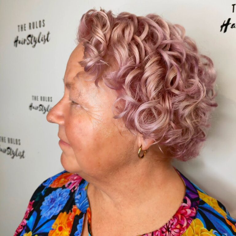 10 Short Curly Hairstyles for Women 7 108