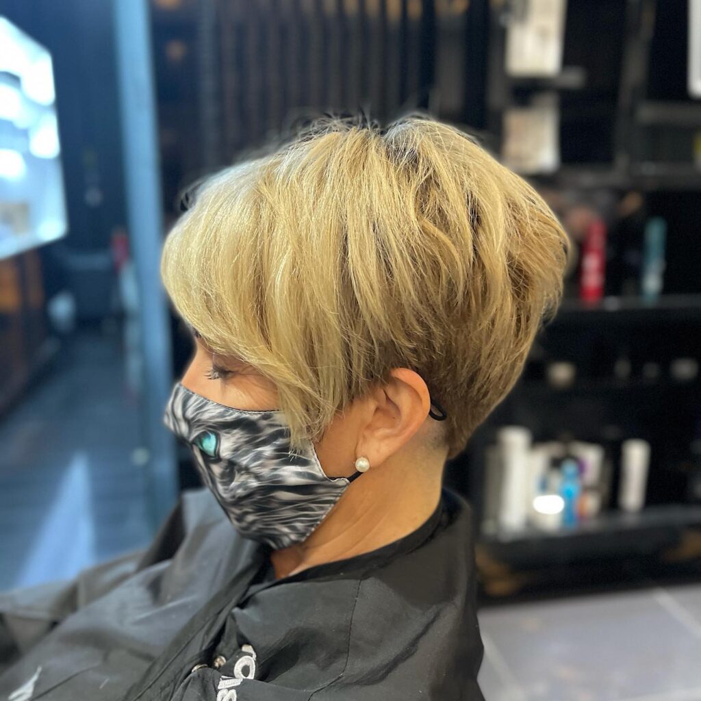 10 Layered Haircuts for Women 2 2. Layered Pixie Cut