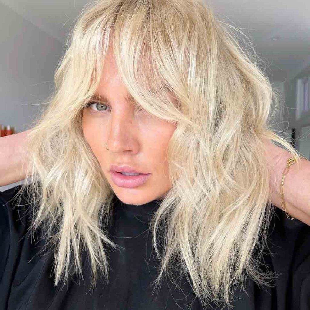 15 Classy Shaggy Wolf Cuts With Bangs 4 28 prose 1024x1024 1