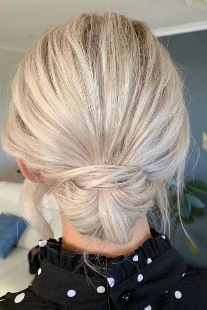 12 Stylish Short Hair Updos for Every Occasion 10 40