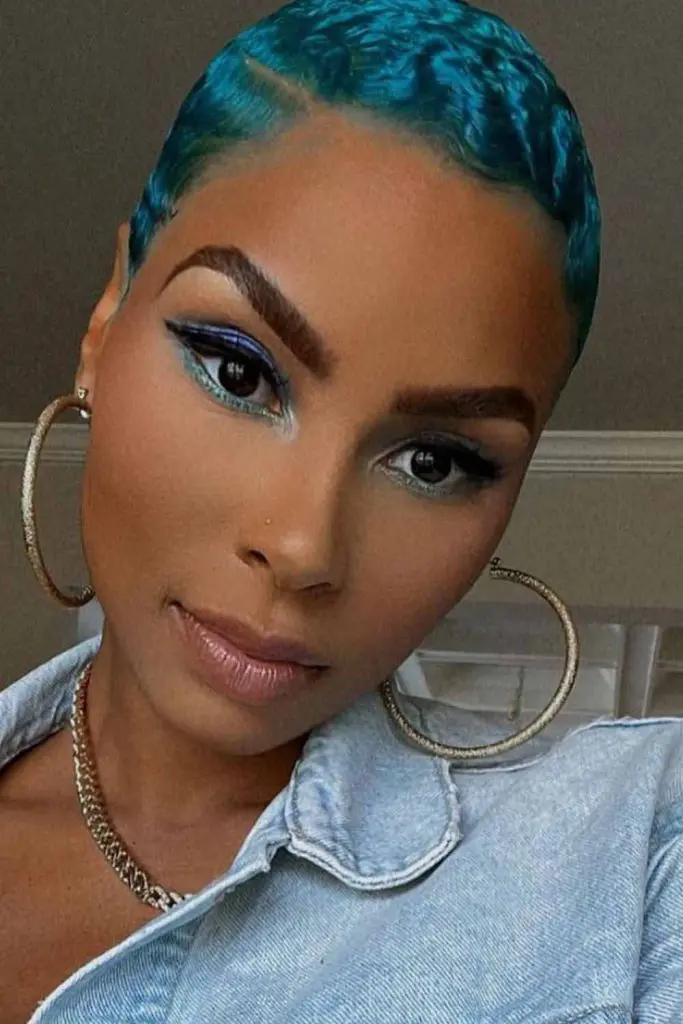 10 Chic Pixie Cuts For Black Women 9 9. Short Aqua Blue Pixie Cut 1