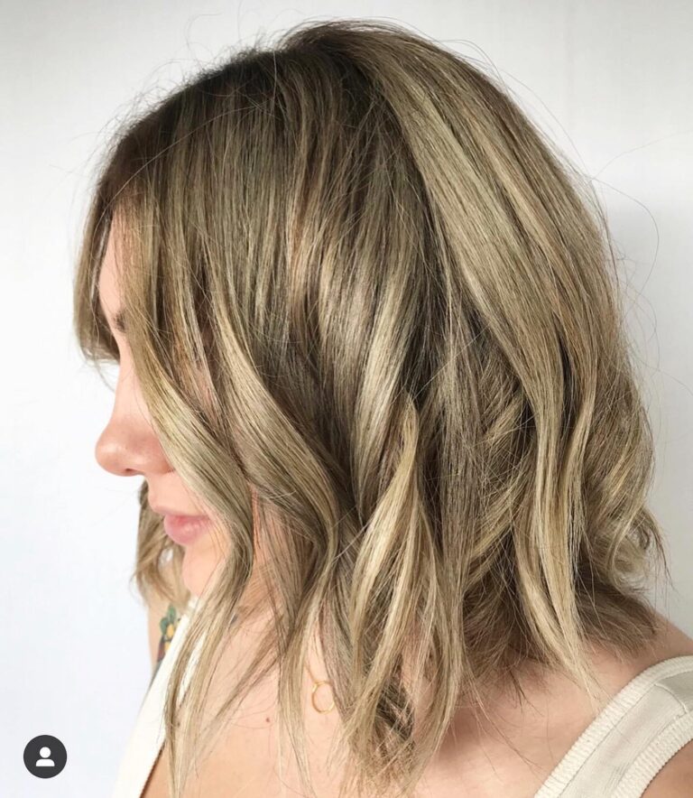10 Mid-Length Haircuts for Women 5 A Line Lob 768x884 1