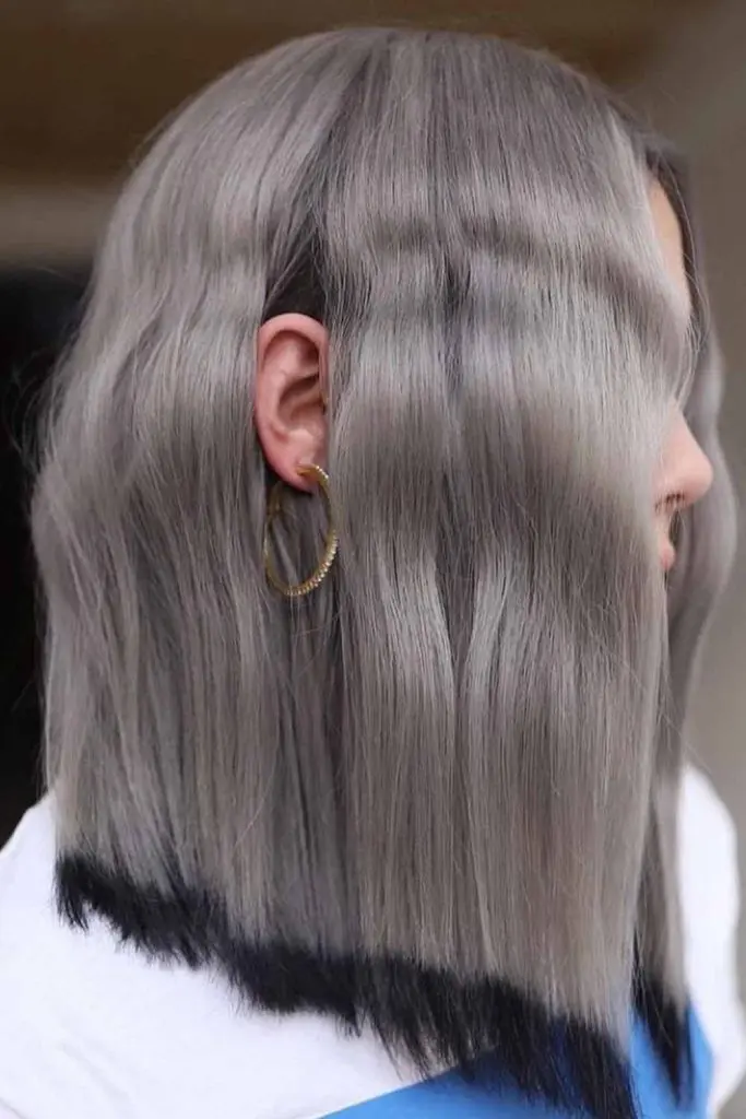 12 Fancy Dip-Dye Hair Color Ideas 9 Angled Bob With Black Tips 1