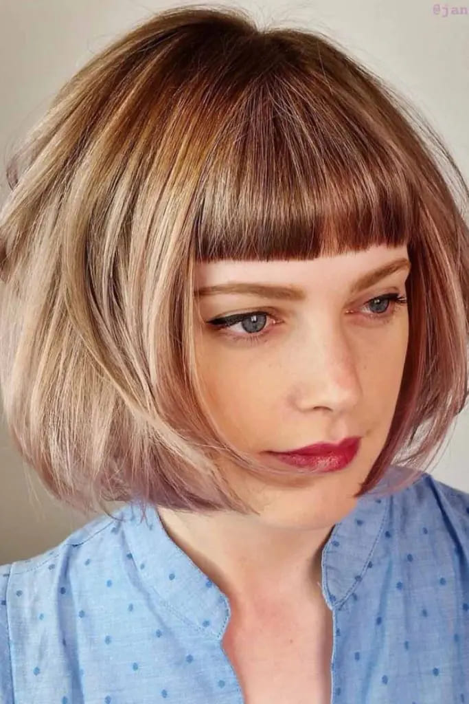 12 Classy 90’s Bob Haircut Ideas 3 Chic Bob With Blunt Bangs