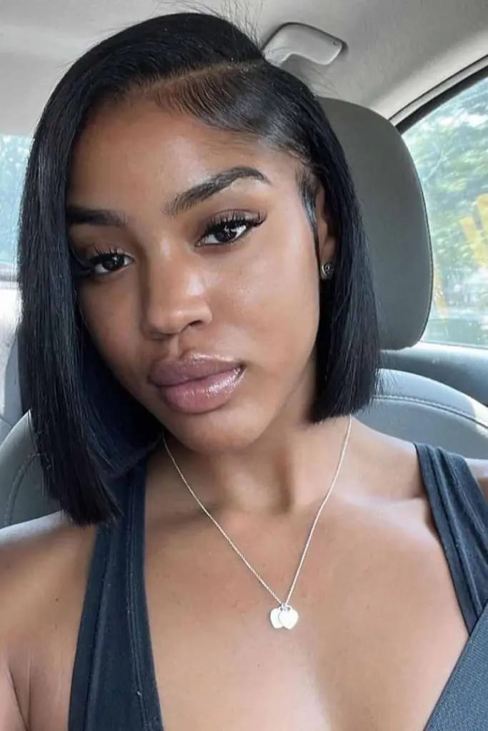 12 Elegant Short Bob Ideas for Black Women 11 Chopped Bob on Straight Black Hair