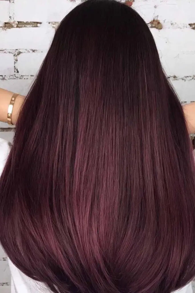 10 Amazing Fall Hair Color Ideas for Autumn 4 Deep Burgundy Luster