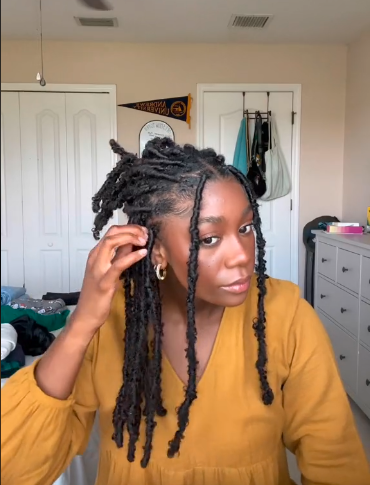 10 Butterfly Locs Hairstyle Ideas 3 Half Up Half Down Style