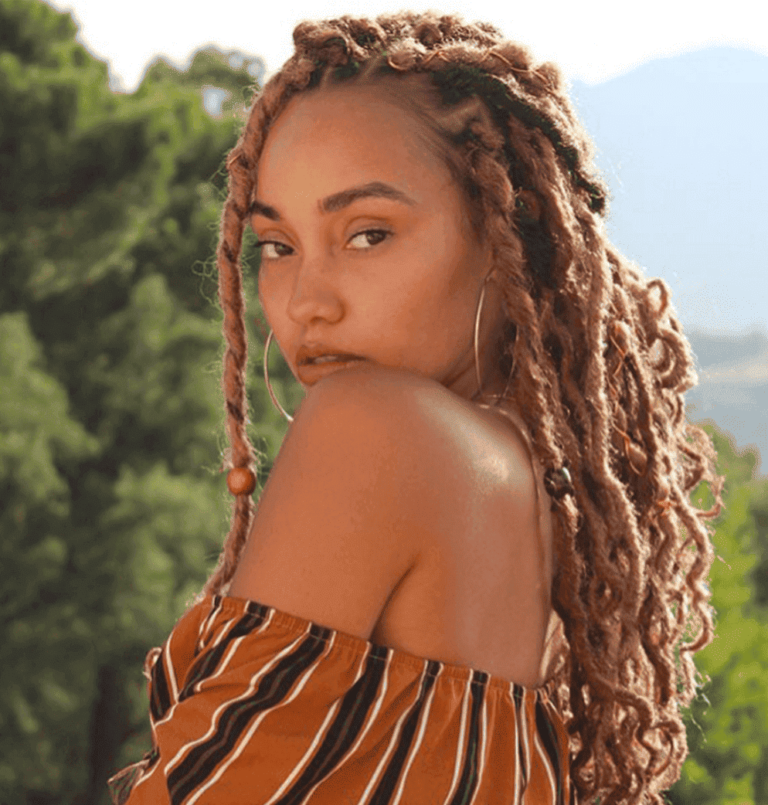 10 Bohemian Locs Hairstyles for Women 5 Individual Crochet Goddess Locs 768x805 2