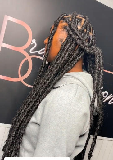 10 Faux Locs Hairstyle Ideas 4 Jumbo Faux Locs