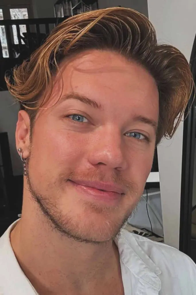 12 Flowy Haircut Ideas for Men 7 Loose and Casual Flow