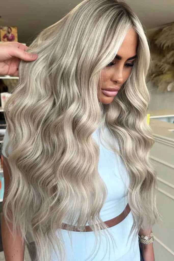 12 Lowlights for Blonde Hair 12 Luxurious Blonde Curls With Dimensional Low Lights