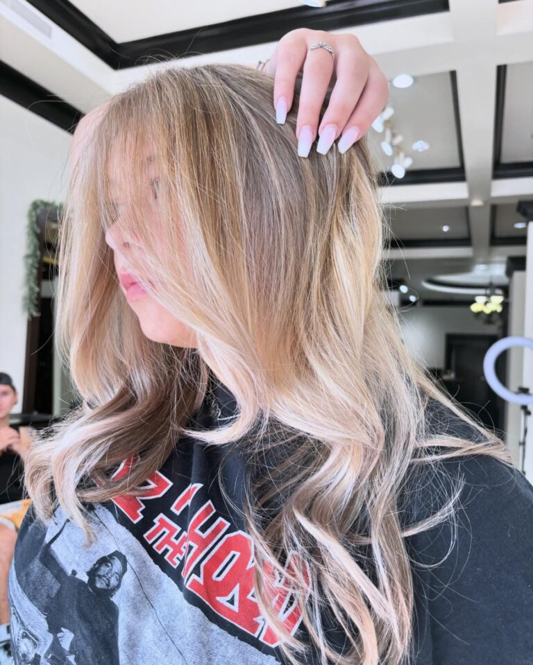 12 Bright Sun-Kissed Brunette Hair Ideas 6 Rose Brown Balayage on Medium Hair 768x959 2