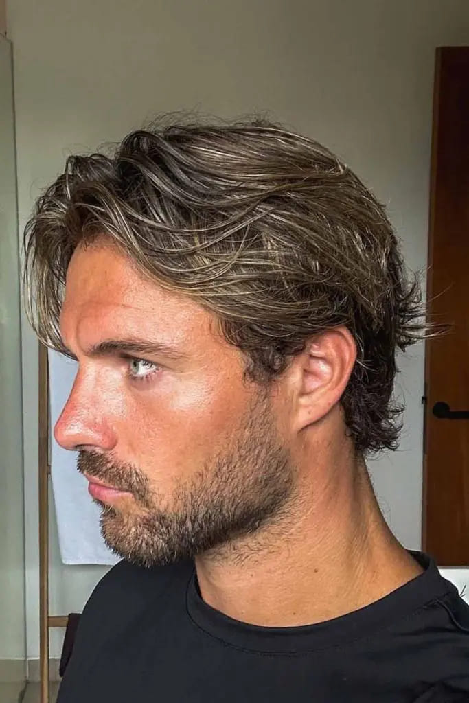 12 Flowy Haircut Ideas for Men 5 Textured Flow With Natural Waves
