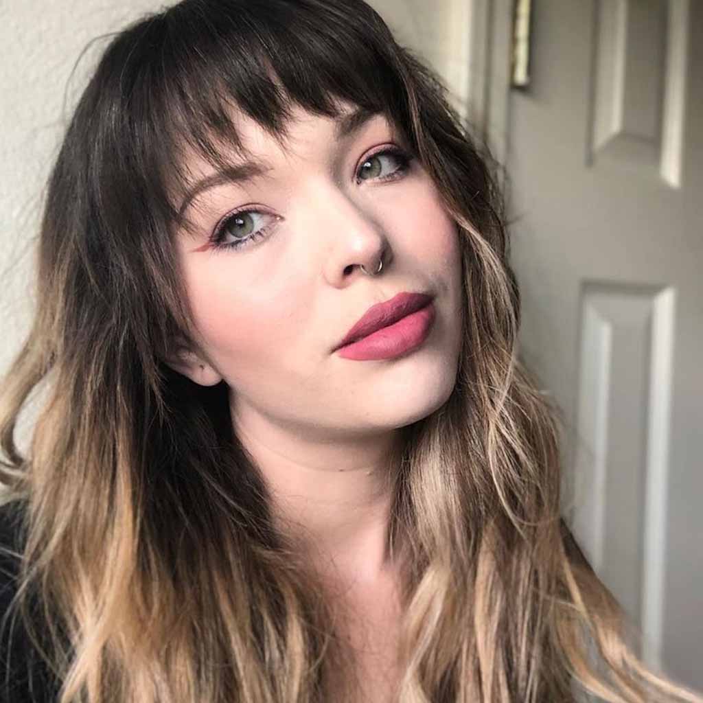 20 Classic Gypsy Shag Hairstyles! 2 Black Gypsy Shag Hair With Blonde Highlights and Bangs