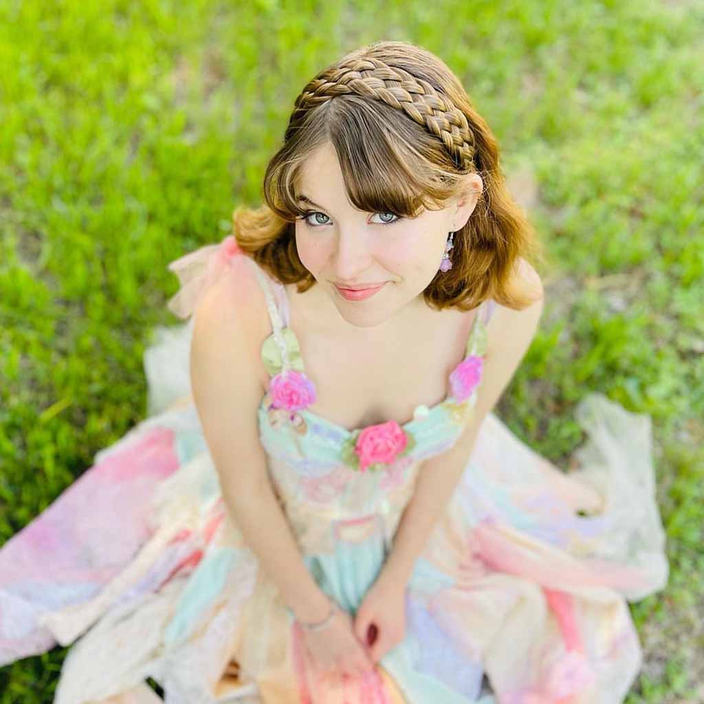 15 Beautiful Festive Easter Hairstyles! 4 Bronde Short Hair With Braided Headband and Curtain Bangs