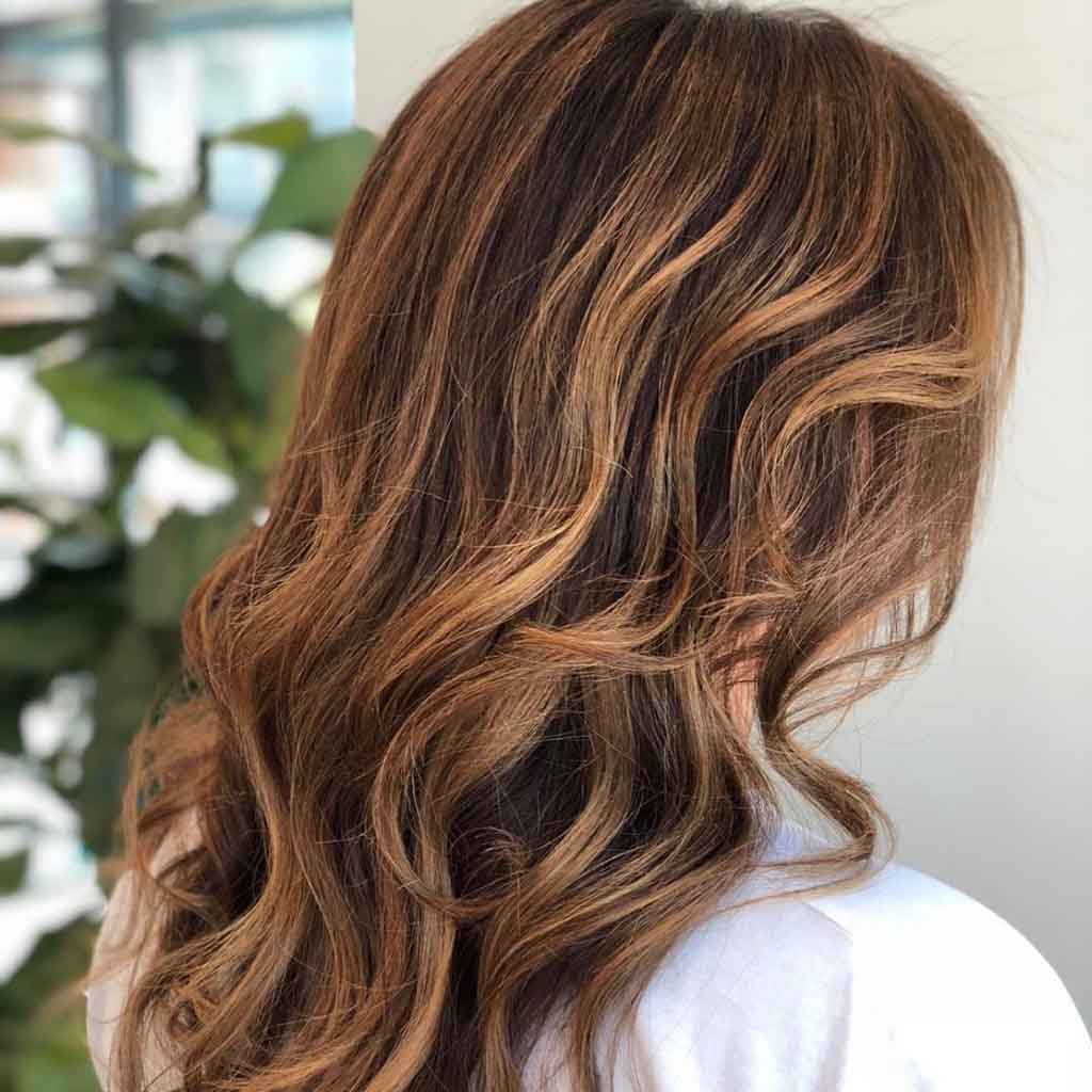 15 Ideas for Caramel Highlights on Brown Hair! 6 Rich Chocolate Base With Caramel Highlights