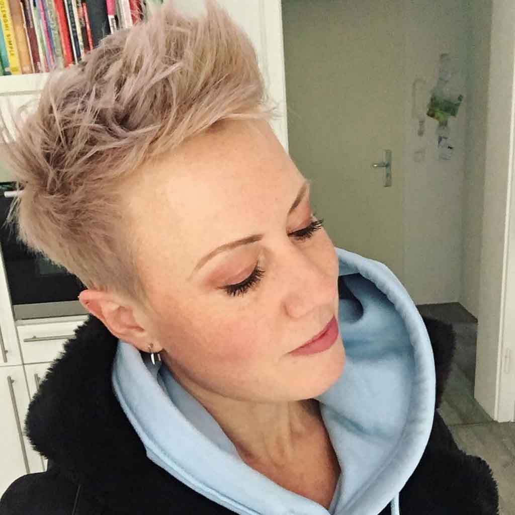 15 Very Short Hairstyles for You to Try! 7 Spiky Ash Blonde Textured Pixie Cut