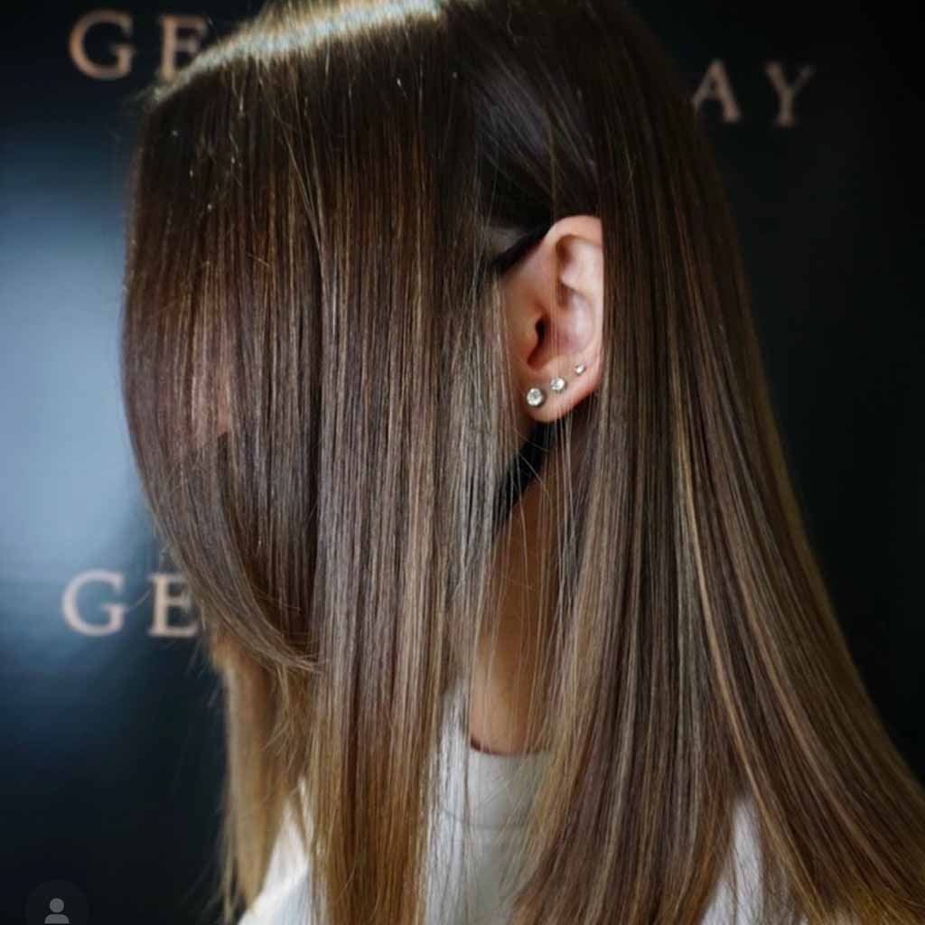 15 Fashionable Tucked Hairstyles! 7 Medium Length Balayage Hair Tucked Behind the Ear