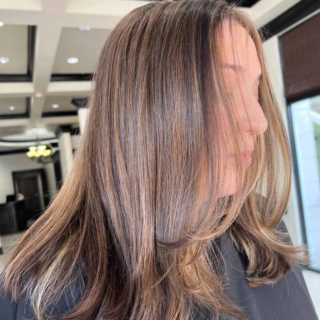 20 Bright Sun-Kissed Brunette Hair Ideas! 7 Rose Brown Balayage on Medium Hair
