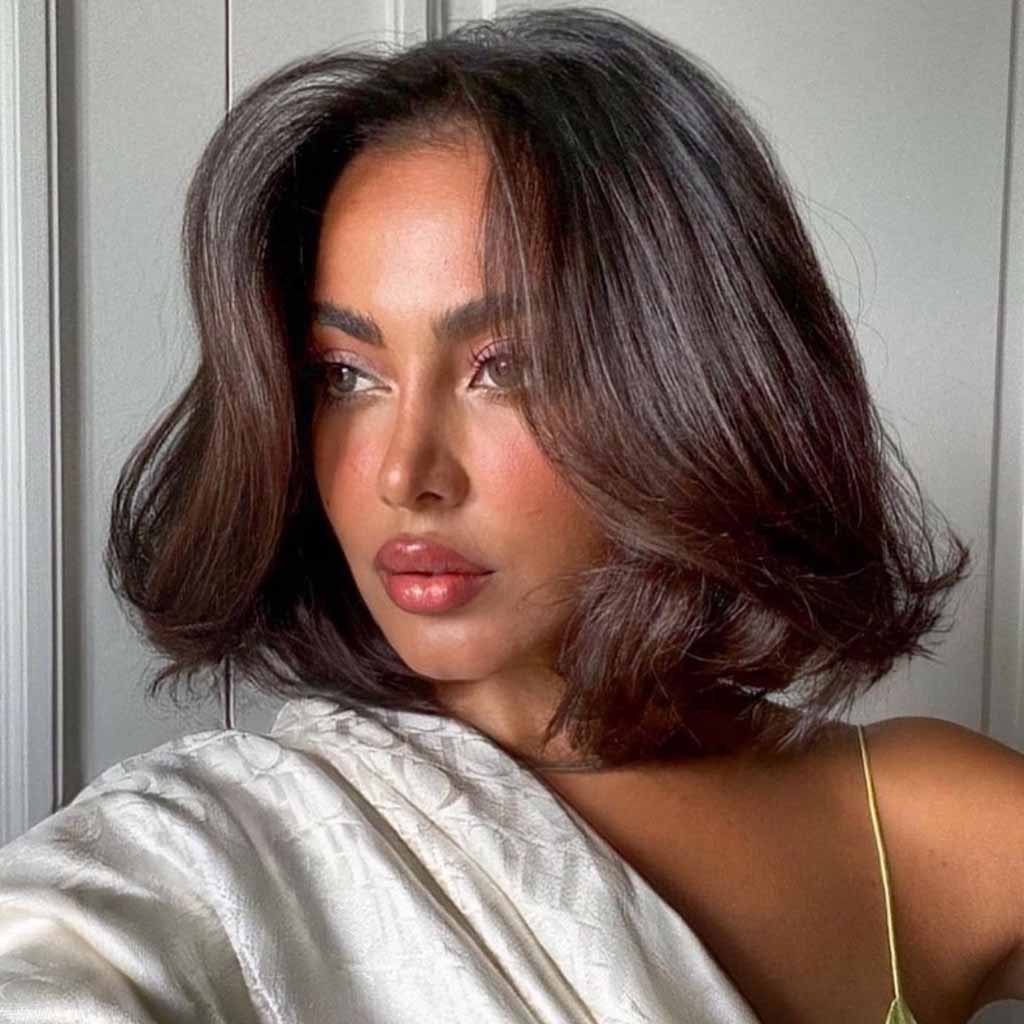 25 Sultry Summer Haircuts for Women! 7 Plush Bob Haircut