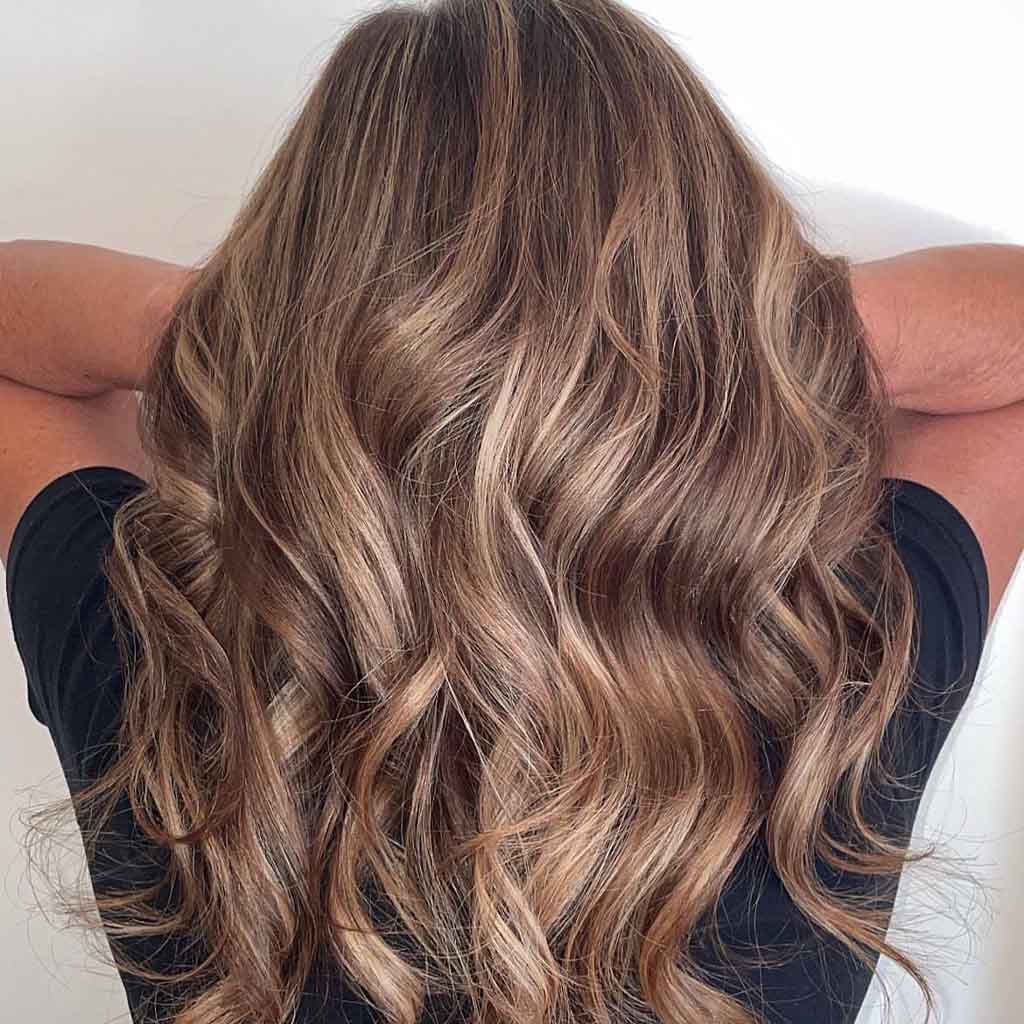 15 Ideas for Caramel Highlights on Brown Hair! 14 Chocolate Locks With Caramel Highlights