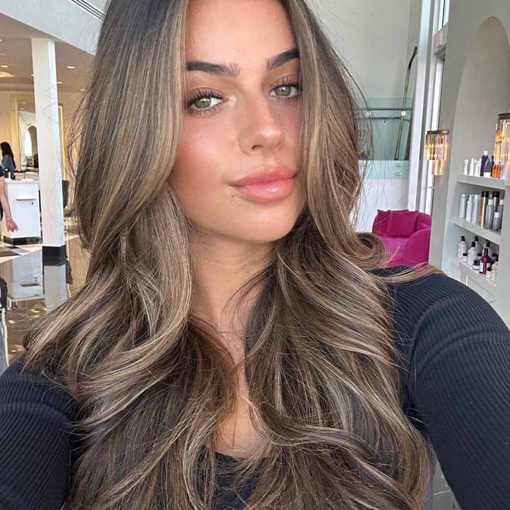 20 Bright Sun-Kissed Brunette Hair Ideas! 14 Baby Caramel Thick Bronde Hair