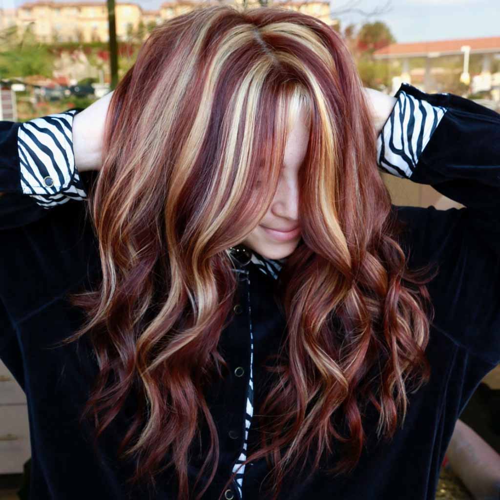 20 Stylish Hairstyles With Chunky Highlights! 7 Modern 90s Chunky Highlights
