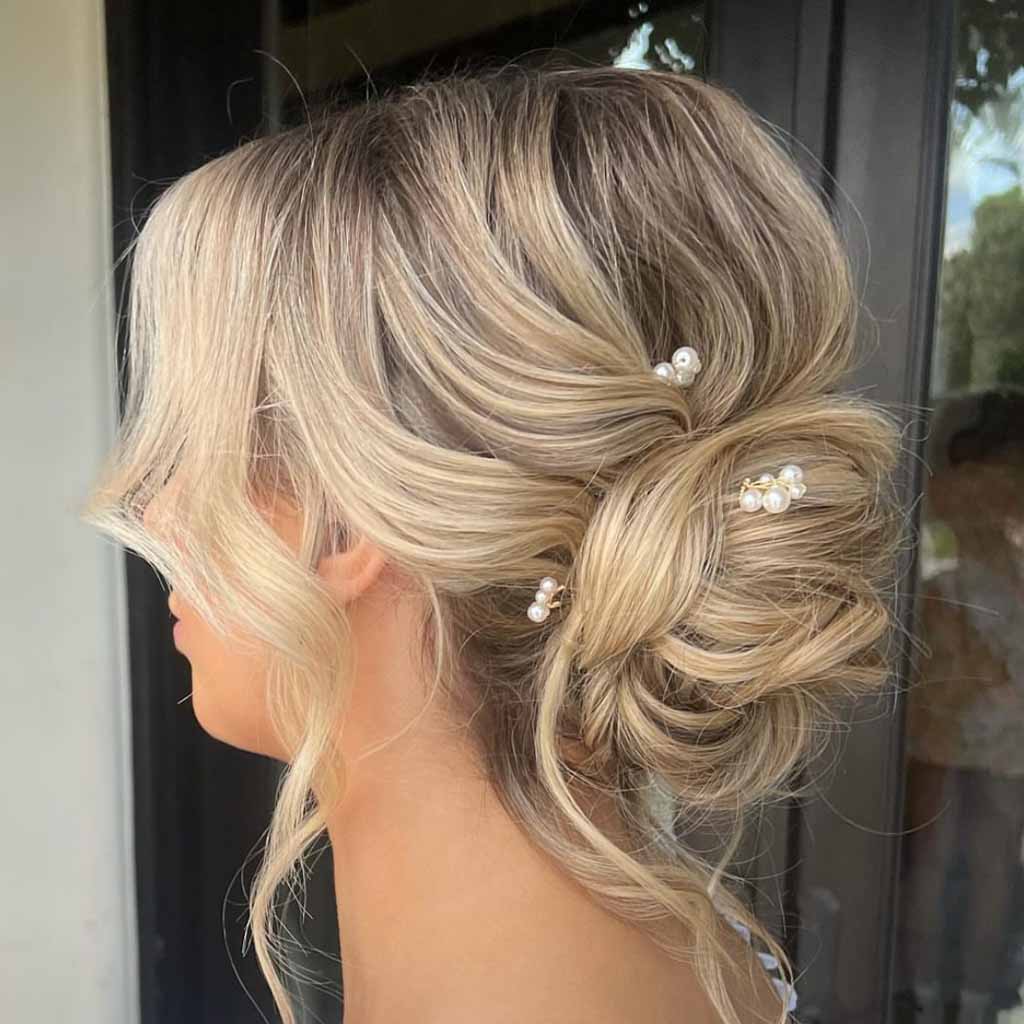 15 Stunning Bun Hairstyles for Elegance! 10 Chic Twisted Messy Bun