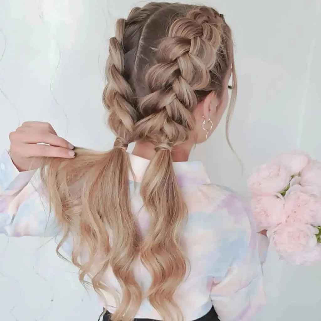 20 Enchanting Prom Hairstyles for Your Prom Night! 12 Untitled 2 0010 IMG 6383