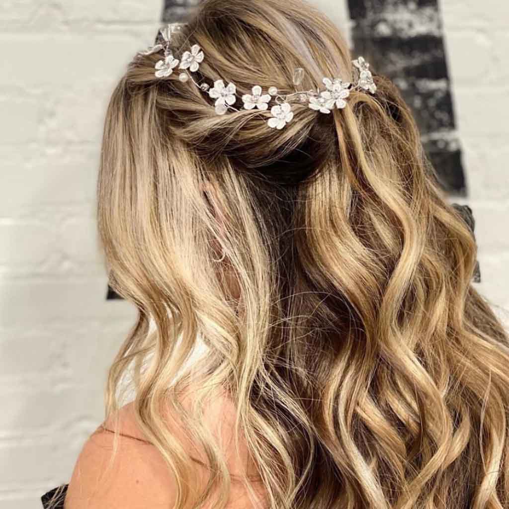 20 Enchanting Prom Hairstyles for Your Prom Night! 18 Untitled 2 0016 IMG 6377