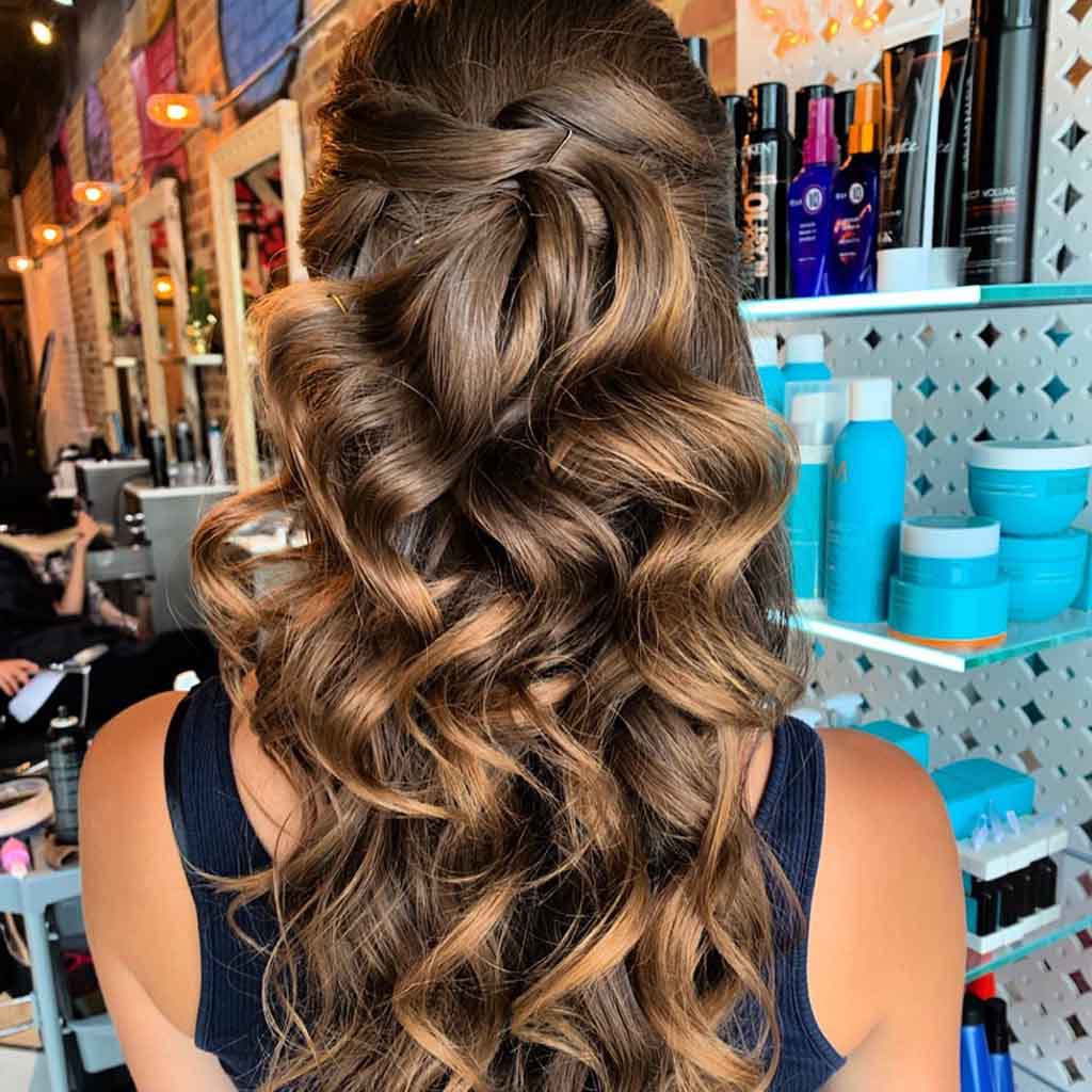 20 Enchanting Prom Hairstyles for Your Prom Night! 21 Untitled 2 0019 IMG 6374