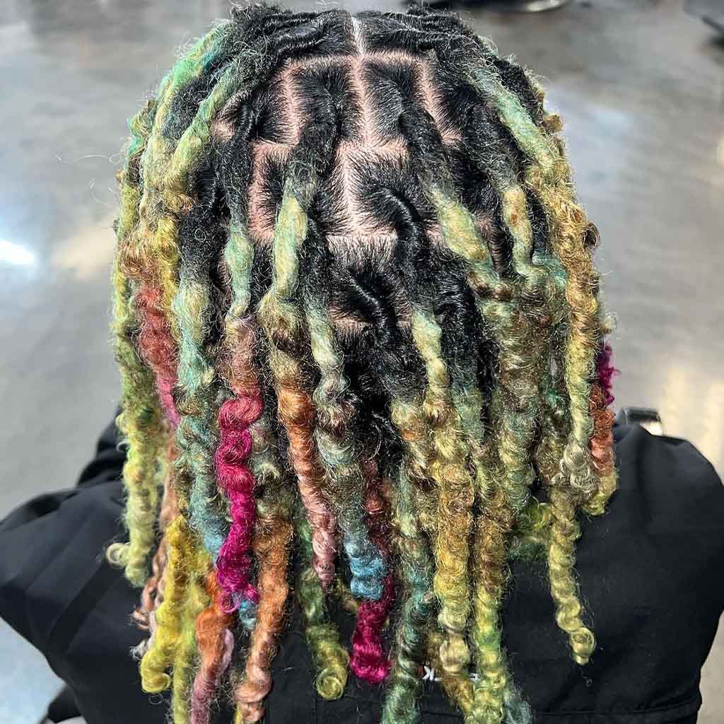 15 Stylish Hairstyles With Dyed Locs That Elevate Your Look 4 Untitled 3 0002 IMG 5872